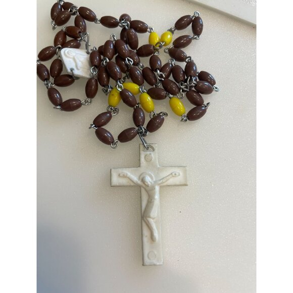 Lot Of Religious Crucifixes Handmade Rosaries Scapula & Finger Rosary Keychain - Picture 10 of 13